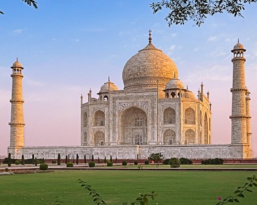 Same Day Agra Tour By Gatimaan Train From Delhi